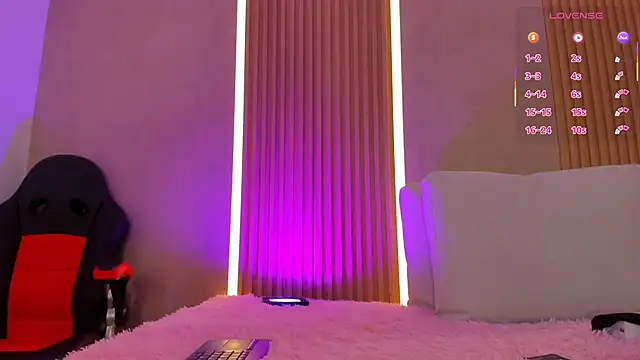 stephany summer online show from October 7, 2025, 11:55 am