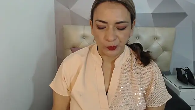 Milf-Prettyboobs online show from February 17, 2026, 1:14 am