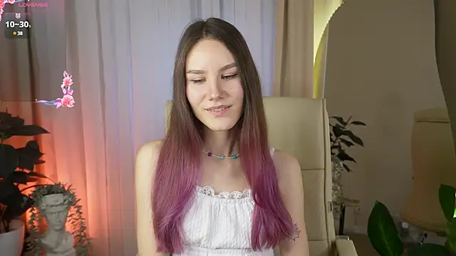 Clare  Florence online show from March 20, 2025, 6:41 am