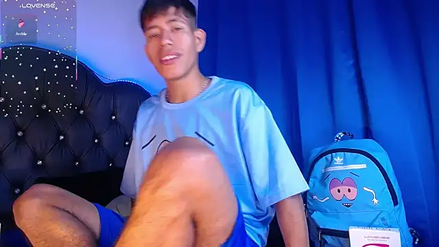 dareck 18 online show from October 21, 2025, 6:57 am