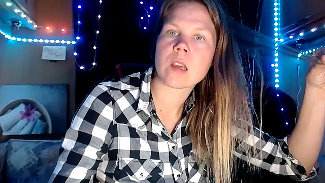 CallMeMaria online show from February 16, 2025, 4:53 pm