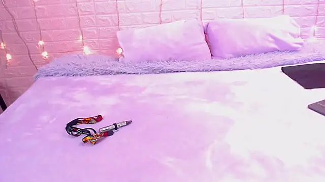 Snapshot of wet_valery chatting on February 11, 2026, 1:05 am wet valery online show from February 11, 2026, 1:05 am