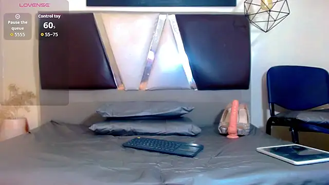 Snapshot of alexsandra_kiss chatting on November 26, 2025, 11:21 am alexsandra kiss online show from November 26, 2025, 11:21 am