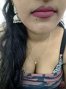 priya 00143 online show from December 2, 2025, 4:25 am