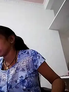 Snapshot of Hotty-Nidhi chatting on March 18, 2025, 5:12 pm Hotty-Nidhi online show from March 18, 2025, 5:12 pm