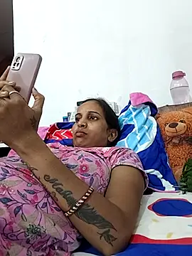 Hotty-Nidhi online show from October 22, 2025, 4:50 pm