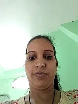 Hotty-Nidhi online show from November 15, 2025, 4:16 am