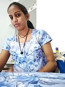 Snapshot of Hotty-Nidhi chatting on March 19, 2025, 3:20 am Hotty-Nidhi online show from March 19, 2025, 3:20 am
