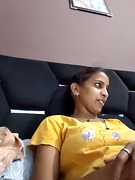 Hotty-Nidhi online show from May 18, 2026, 5:07 pm