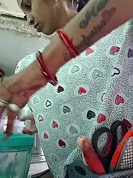 Hotty-Nidhi online show from February 23, 2026, 4:25 am