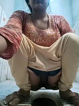 indiancute43 online show from April 13, 2026, 12:58 am