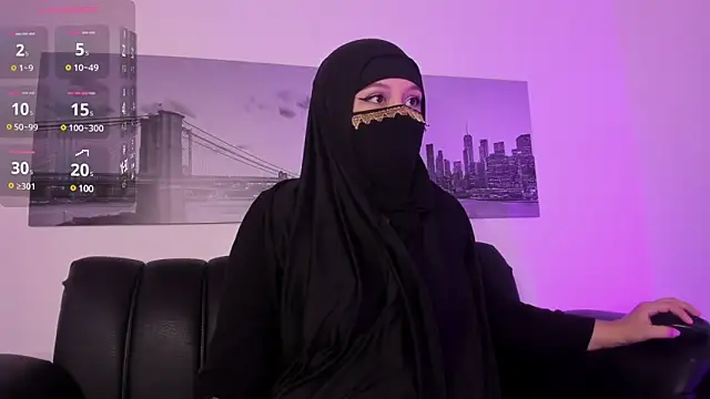 Snapshot of Leila_Saadi chatting on March 22, 2025, 1:19 pm Leila Saadi online show from March 22, 2025, 1:19 pm
