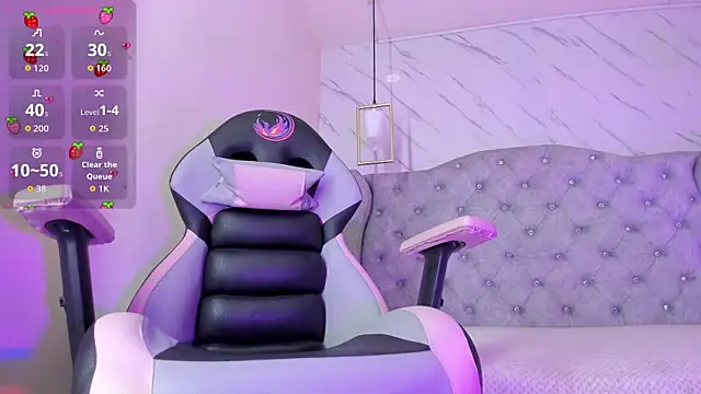 Kanela miller  online show from October 2, 2025, 12:19 pm