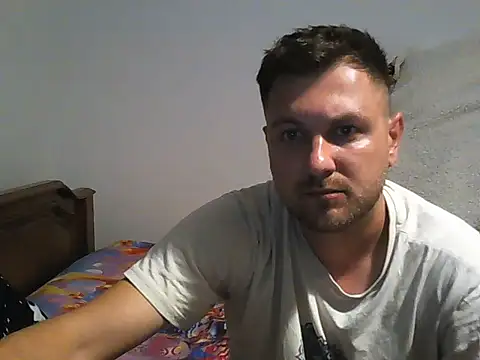 hugedickedd online show from June 9, 2026, 7:48 pm