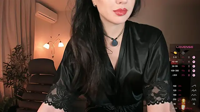 Viki Bellson online show from November 14, 2025, 7:28 pm