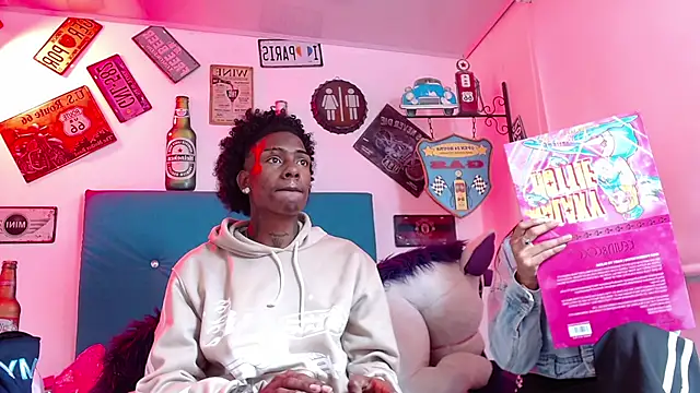 lili roussi online show from October 4, 2025, 3:41 am