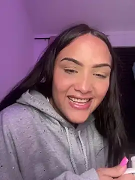 iamsara 21 online show from April 18, 2026, 7:00 am