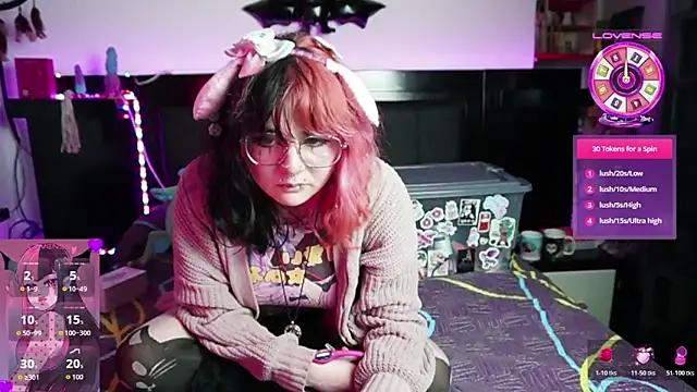 Devil And Princess online show from February 19, 2026, 3:03 am