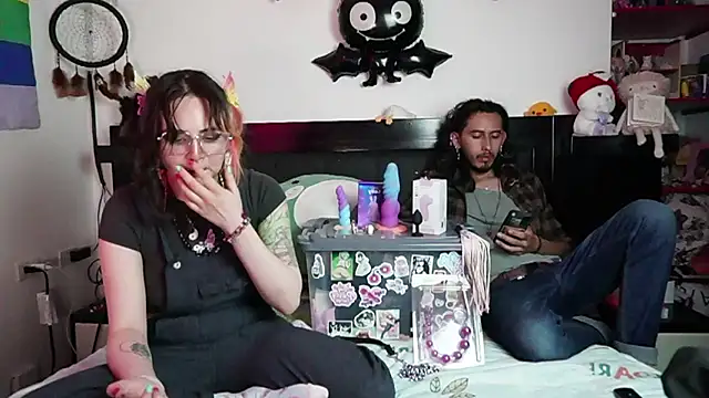 Devil And Princess online show from January 19, 2026, 1:31 am