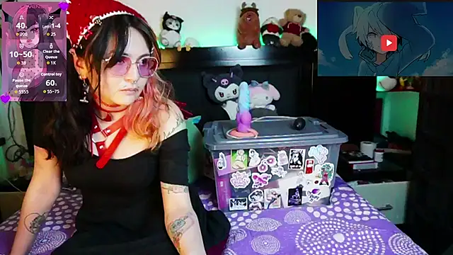 Snapshot of Devil_And_Princess chatting on July 17, 2026, 1:36 am Devil And Princess online show from July 17, 2026, 1:36 am
