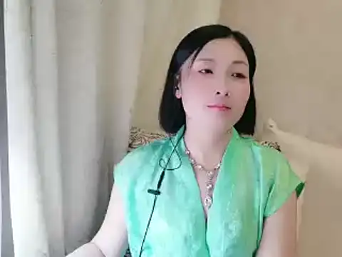 Snapshot of Rachel-6600 chatting on November 26, 2025, 3:34 pm Rachel-6600 online show from November 26, 2025, 3:34 pm