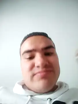 Snapshot of Andy-rtg chatting on March 16, 2025, 4:12 pm Andy-rtg online show from March 16, 2025, 4:12 pm