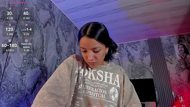 Snapshot of AshleyVega01 chatting on September 19, 2025, 1:04 pm AshleyVega01 online show from September 19, 2025, 1:04 pm