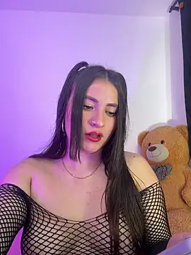 Snapshot of HADARA__ chatting on March 11, 2025, 2:53 am HADARA online show from March 11, 2025, 2:53 am