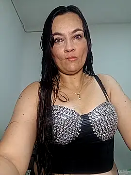 megan milf79 online show from November 30, 2025, 5:36 pm