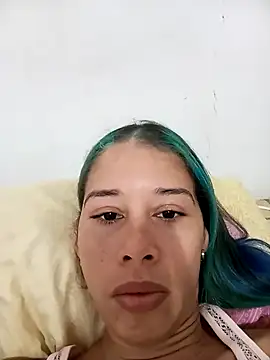 Snapshot of Sexi_girl29 chatting on December 19, 2025, 11:01 am Sexi girl29 online show from December 19, 2025, 11:01 am