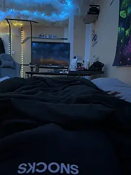 germanidk online show from October 19, 2025, 9:45 am