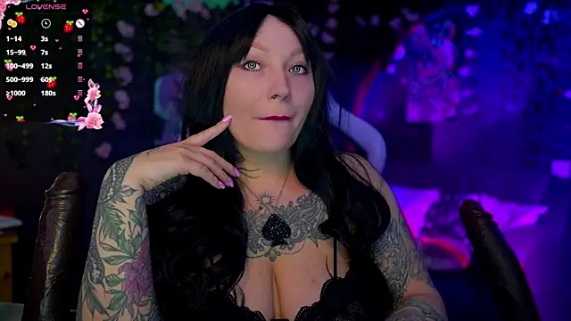 BlackedBarbie online show from October 31, 2025, 6:59 pm