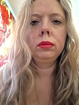 Snapshot of Irina3718 chatting on May 17, 2026, 12:49 pm Irina3718 online show from May 17, 2026, 12:49 pm