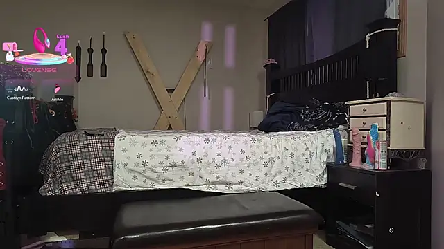 Snapshot of KinkyBratandDaddy chatting on November 5, 2025, 3:42 am KinkyBratandDaddy online show from November 5, 2025, 3:42 am