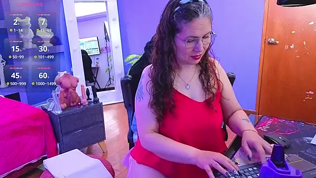 Snapshot of cory_chasecol888 chatting on October 19, 2025, 4:15 am cory chasecol888 online show from October 19, 2025, 4:15 am