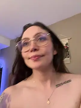 Snapshot of Te_para_2 chatting on March 18, 2025, 11:09 pm Te para 2 online show from March 18, 2025, 11:09 pm