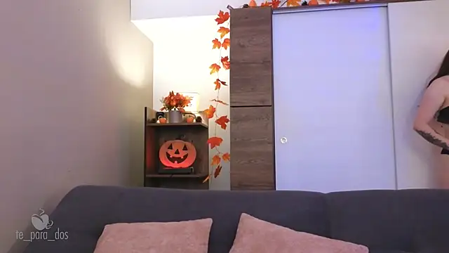 Snapshot of Te_para_2 chatting on October 25, 2025, 4:18 pm Te para 2 online show from October 25, 2025, 4:18 pm