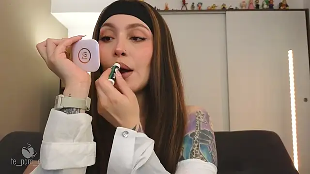 Snapshot of Te_para_2 chatting on October 19, 2025, 3:04 pm Te para 2 online show from October 19, 2025, 3:04 pm