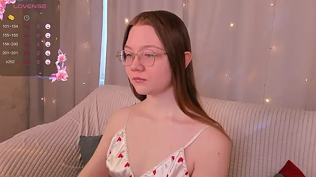 luv tessa online show from February 25, 2026, 1:28 am