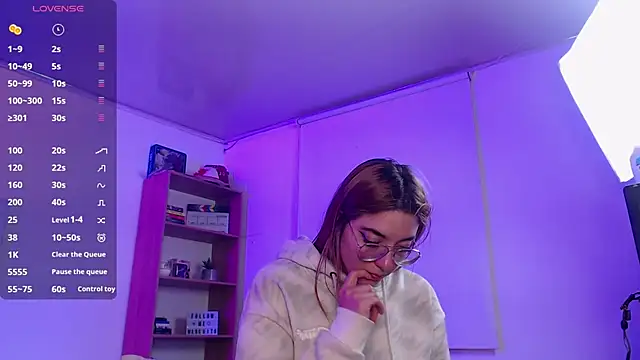 Snapshot of Soy_mangx chatting on October 15, 2025, 3:16 am Soy mangx online show from October 15, 2025, 3:16 am