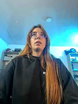 Snapshot of Soy_mangx chatting on October 2, 2025, 2:37 am Soy mangx online show from October 2, 2025, 2:37 am