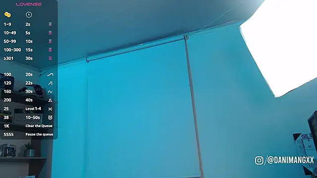 Snapshot of Soy_mangx chatting on October 12, 2025, 3:30 am Soy mangx online show from October 12, 2025, 3:30 am