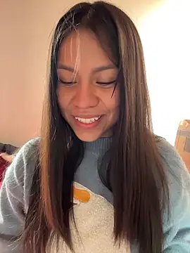 Snapshot of -Selene- chatting on February 13, 2026, 8:31 pm -Selene- online show from February 13, 2026, 8:31 pm