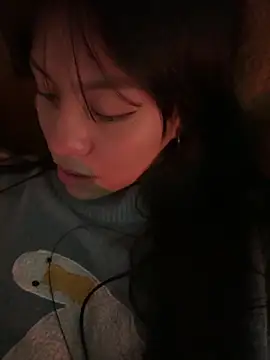 Snapshot of -Selene- chatting on February 3, 2026, 2:53 am -Selene- online show from February 3, 2026, 2:53 am