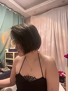 Snapshot of Baby-youyou chatting on March 14, 2025, 2:08 pm Baby-youyou online show from March 14, 2025, 2:08 pm