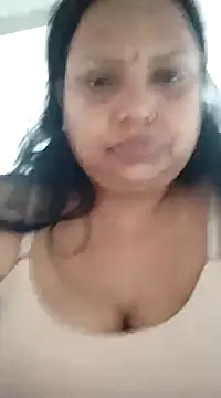 Snapshot of Arohi35 chatting on March 12, 2025, 6:00 pm Arohi35 online show from March 12, 2025, 6:00 pm