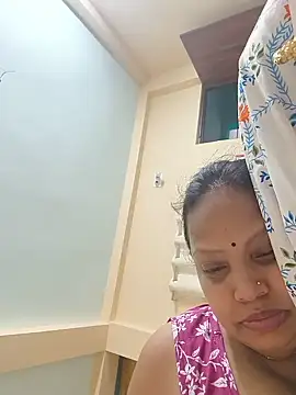 Snapshot of Arohi35 chatting on May 27, 2026, 3:52 pm Arohi35 online show from May 27, 2026, 3:52 pm