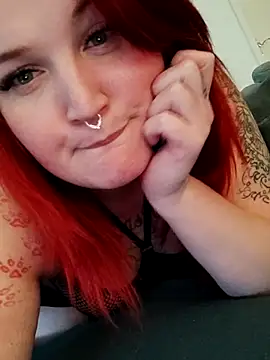 TiffiChantiT2 online show from March 14, 2025, 4:51 pm