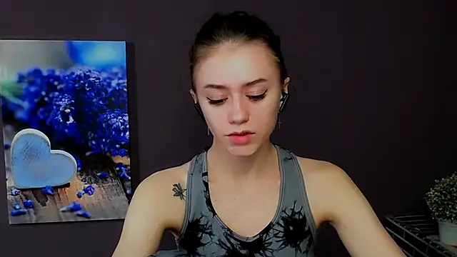 Snapshot of LanaTey chatting on March 12, 2025, 4:02 pm LanaTey online show from March 12, 2025, 4:02 pm