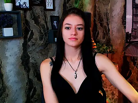 Snapshot of LanaTey chatting on September 13, 2025, 11:10 am LanaTey online show from September 13, 2025, 11:10 am